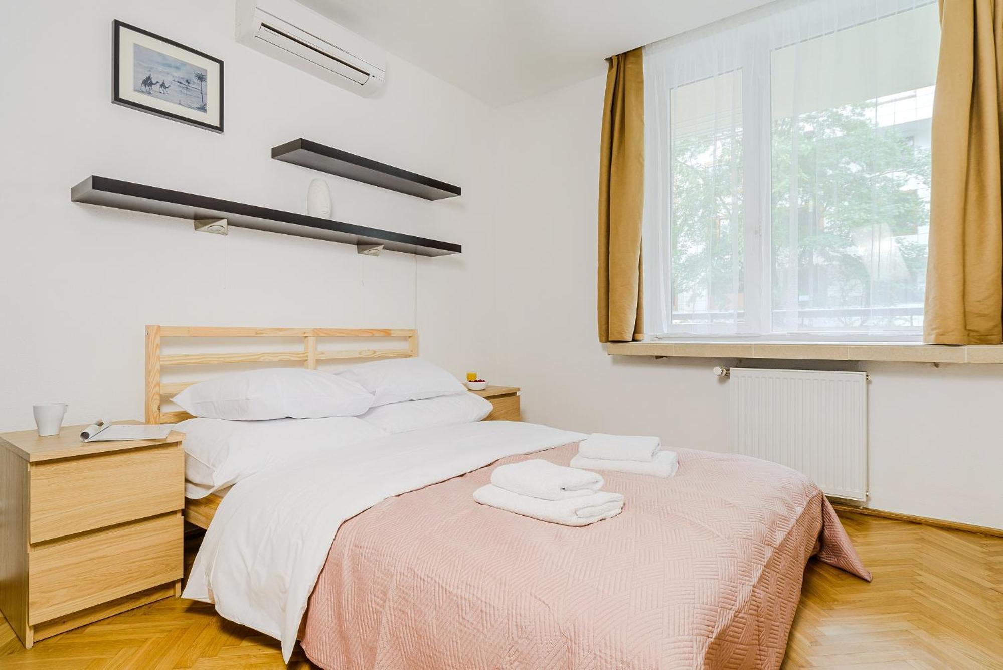 Apartament Leszczynska Варшава Екстер'єр фото