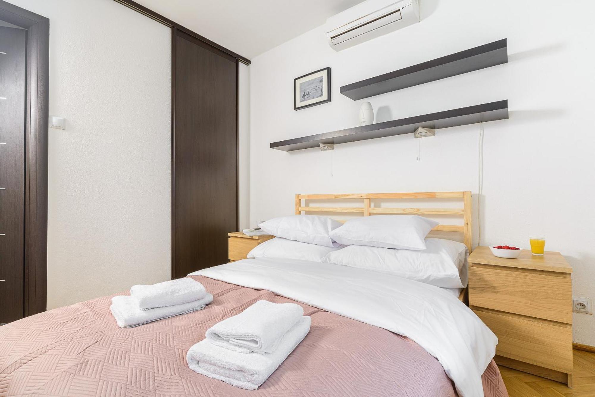 Apartament Leszczynska Варшава Екстер'єр фото